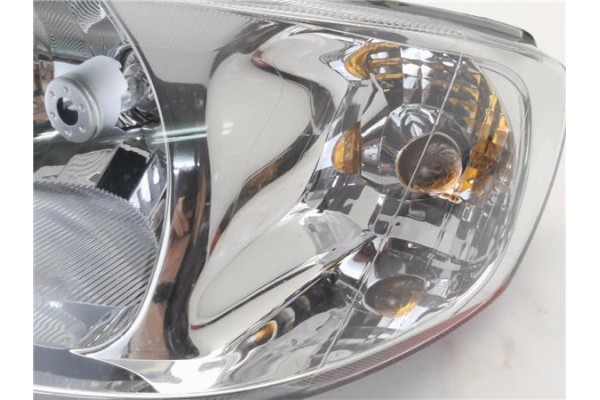 Recambio de faro delantero izquierdo para seat ibiza (6k1) 1.9 sdi referencia OEM IAM 67743739 87584 