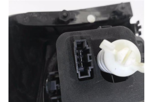 Recambio de piloto trasero derecho para volkswagen golf vi (5k1) 1.6 advance referencia OEM IAM 5K0945096E 89091067 