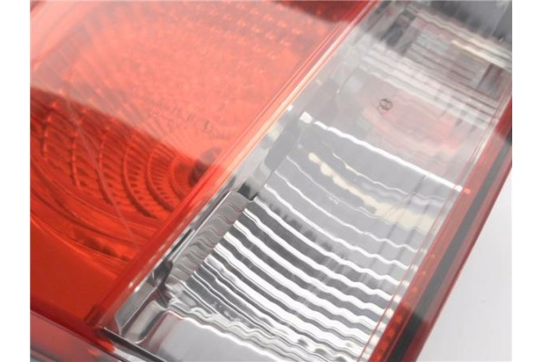 Recambio de piloto porton trasero izquierdo para volkswagen golf vi (5k1) 1.6 advance referencia OEM IAM 5K0945093G 89090892 
