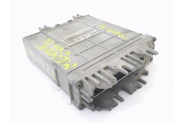 Recambio de centralita para renault megane i coupe (da0) 1.9 1.6e alize referencia OEM IAM 7700113863 281001969 