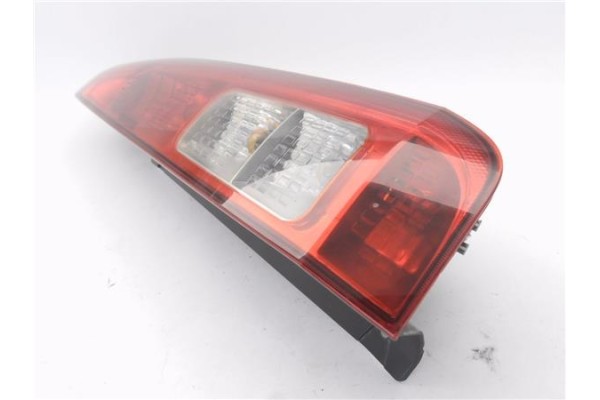 Recambio de piloto trasero derecho para ford fusion (cbk) 1.4 tdci referencia OEM IAM E410875  