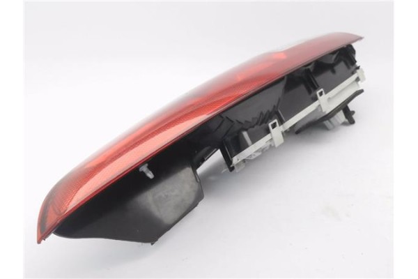 Recambio de piloto trasero izquierdo para ford fusion (cbk) 1.4 tdci referencia OEM IAM E410875  