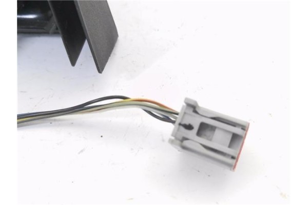 Recambio de retrovisor electrico izquierdo para ford fusion (cbk) 1.4 tdci referencia OEM IAM 2902001LH E8013936 