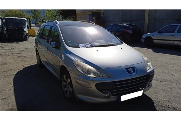 peugeot 307 berlina (s2) del año 2007