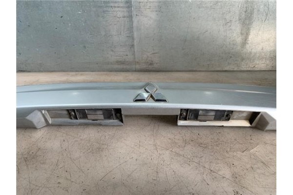 Recambio de moldura porton trasero para mitsubishi space star (dg0) 1.9 1900 di-d plus referencia OEM IAM 8341A016  
