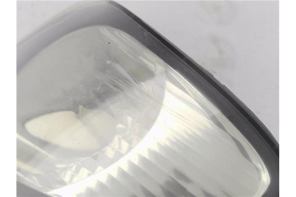 Recambio de intermitente delantero izquierdo para bmw serie 3 berlina (e46) 2.0 320d referencia OEM IAM 6914199 388705 