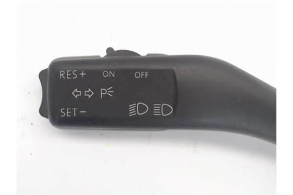 Recambio de mando intermitencia para seat leon (1p1) referencia OEM IAM 1K0953513A  1K0953513F , AUDI | 1K0953513G , AUDI | 1K09