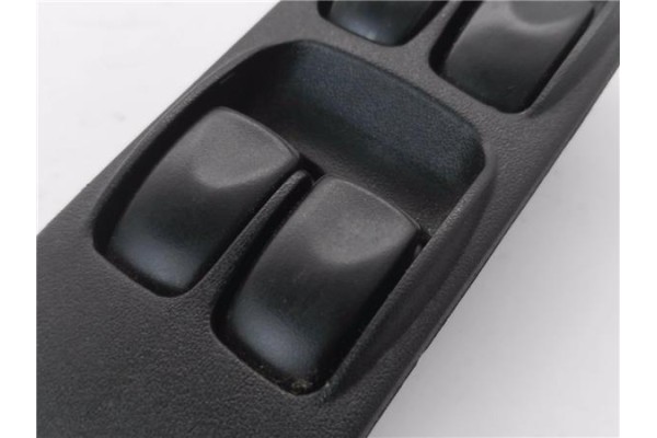 Recambio de mando elevalunas delantero izquierdo para mitsubishi space star (dg0) 1.3 16v (dg1a) referencia OEM IAM MR915962  