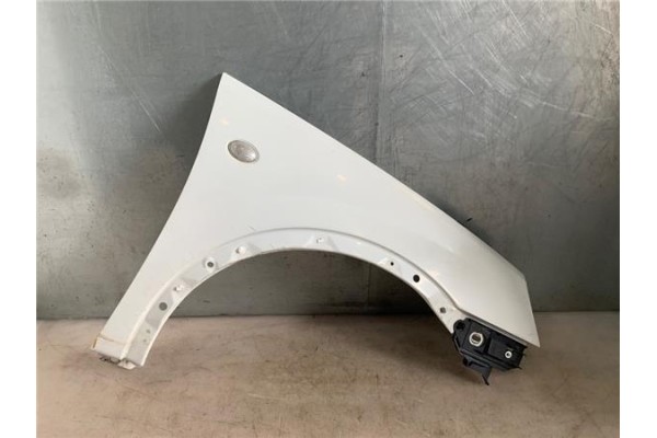 Recambio de aleta delantero derecha para opel corsa c 1.2 twinport referencia OEM IAM   