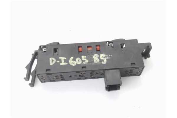 Recambio de mando elevalunas delantero izquierdo para bmw serie 3 berlina (e46) 2.0 320d referencia OEM IAM 6902184  