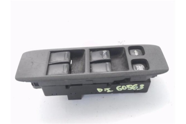 Recambio de mando elevalunas delantero izquierdo para nissan primera berlina (p12) 1.9 dci referencia OEM IAM 25401AV640 C8DD702