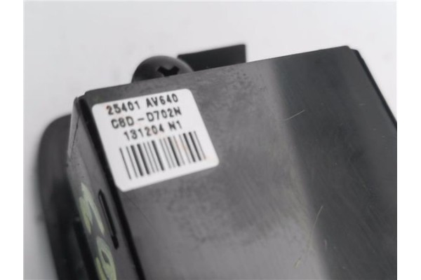 Recambio de mando elevalunas delantero izquierdo para nissan primera berlina (p12) 1.9 dci referencia OEM IAM 25401AV640 C8DD702