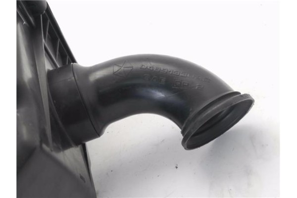 Recambio de carcasa filtro aire para chrysler pt cruiser 1.6 referencia OEM IAM 04891330AC 04891744AB 