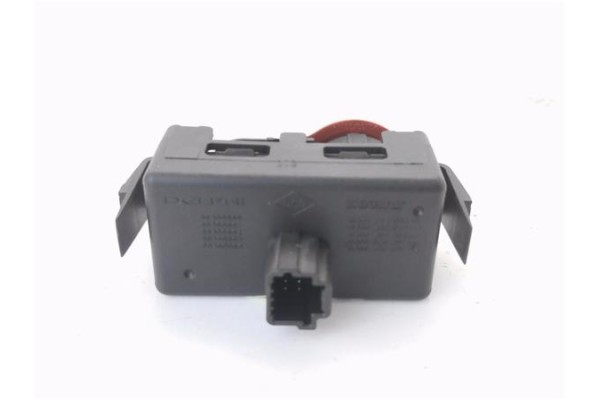 Recambio de interruptor luces emergencia para renault clio iii 1.5 dci (c/br1g) referencia OEM IAM 8200214896A 88300000 