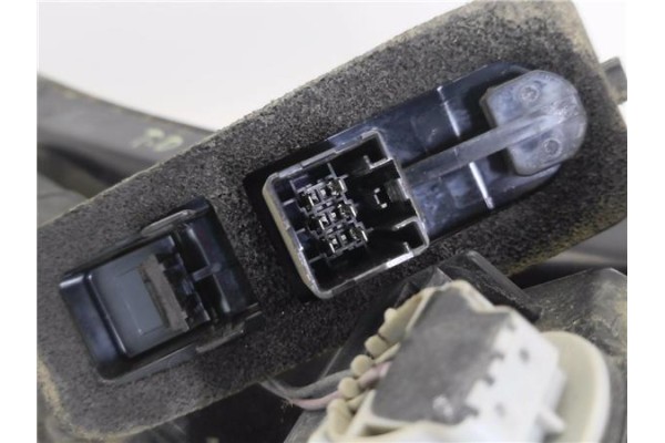 Recambio de piloto trasero derecho para ford fiesta v (jh_, jd_) 1.3 referencia OEM IAM E410876  