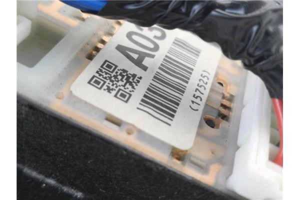 Recambio de mando elevalunas delantero izquierdo para subaru legacy v 2.0 d referencia OEM IAM 94263AJ030 157525 