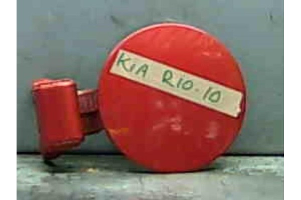 Recambio de tapa exterior combustible para kia rio (2005) 1.6 cvvt referencia OEM IAM   
