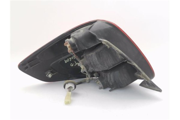 Recambio de piloto trasero derecho para fiat sedici (189) 1.9 8v multijet dynamic referencia OEM IAM 0071742458  