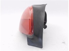 Recambio de piloto trasero izquierdo para peugeot 206 2.0 hdi 90 referencia OEM IAM E27203  