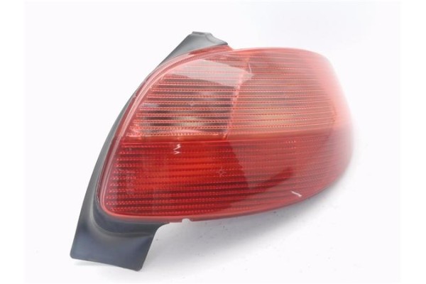 Recambio de piloto trasero derecho para peugeot 206 2.0 hdi 90 referencia OEM IAM E27203  