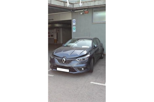 renault megane iv berlina 5p del año 2016