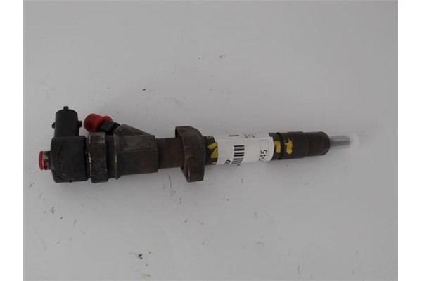 Recambio de inyector para opel movano furgón (f9) 2.5 dti referencia OEM IAM 8200145357 0445110141 