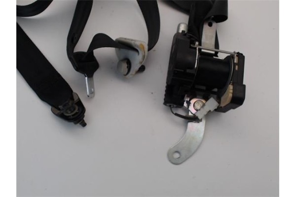 Recambio de cinturon seguridad delantero derecho para nissan micra (k12e) 1.5 dci referencia OEM IAM 33014052  