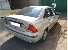 ford focus sedán (dfw) del año 2002