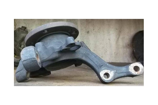 Recambio de mangueta delantero derecha para volkswagen polo iii berlina (6n2) 1.4 conceptline referencia OEM IAM   