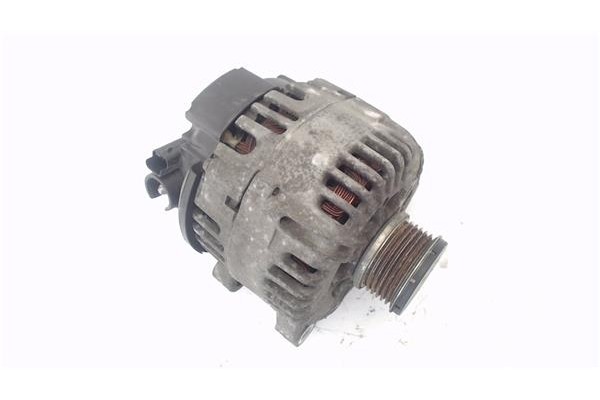 Recambio de alternador para peugeot 207 1.6 hdi referencia OEM IAM 5705NH  