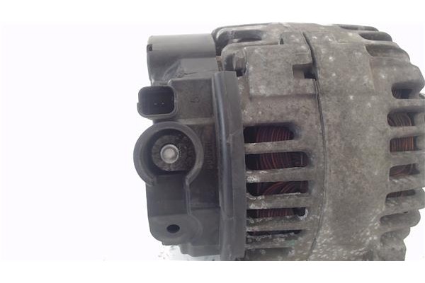 Recambio de alternador para peugeot 207 1.6 hdi referencia OEM IAM 5705NH  