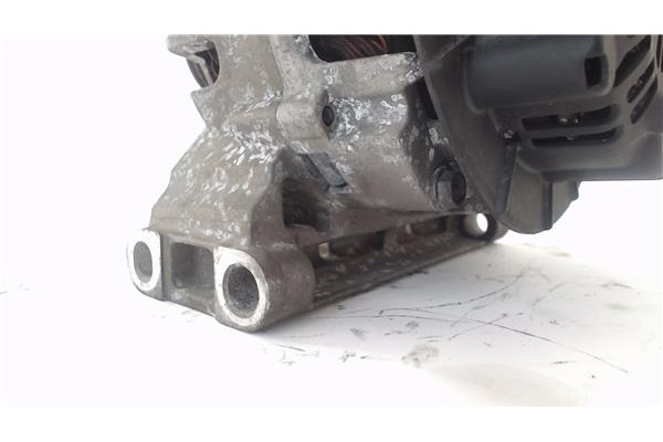 Recambio de alternador para mercedes-benz clase a (bm 169) 1.7 a 170 (169.032) referencia OEM IAM A2661540802  