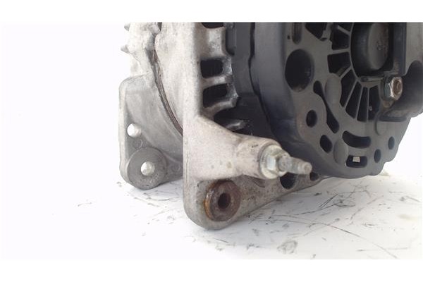 Recambio de alternador para volkswagen golf iv berlina (1j1) 1.6 referencia OEM IAM 28903018X  