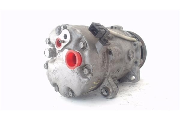 Recambio de compresor aire acond. para volkswagen golf iv berlina (1j1) 1.6 referencia OEM IAM 1J0820805  
