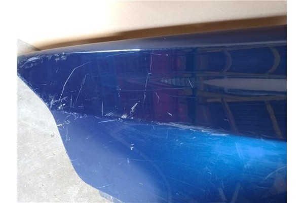 Recambio de aleta delantero izquierda para renault laguna ii (bg0) 2.2 dci (bg09) referencia OEM IAM 7701475993  