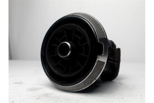 Recambio de conducto ventilacion derecho para audi rs3 sportback (8vf) 2.5 tfsi quattro referencia OEM IAM 81A820901B6PS   Recambio de conducto ventilacion derecho para audi rs3 sportback (8vf) 2.5 tfsi quattro referencia OEM IAM 81A820901B6PS