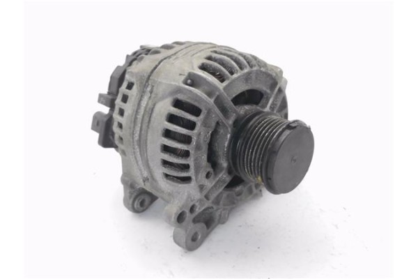 Recambio de alternador para seat cordoba vario (6k5) 1.9 stella referencia OEM IAM 38903018P 0124515010 