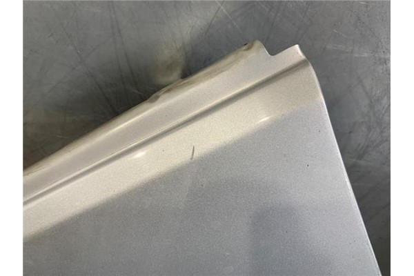 Recambio de aleta delantero izquierda para land rover discovery 2.7 td referencia OEM IAM   
