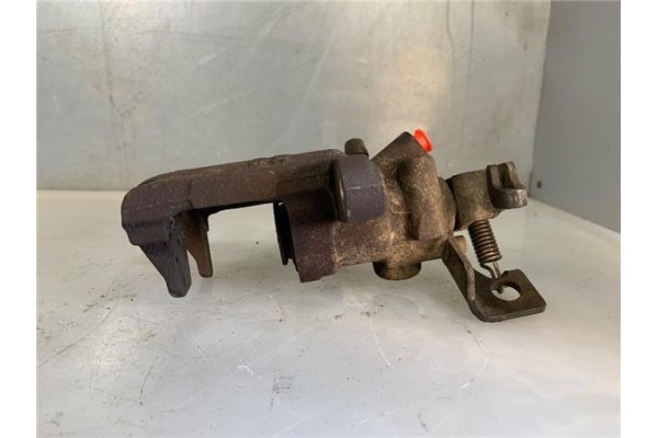Recambio de pinza freno trasero izquierda para ford mondeo iii (b5y) 2.0 tdci referencia OEM IAM 1478420  