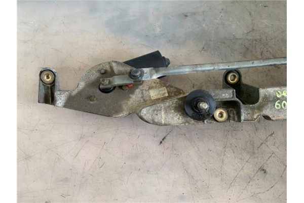 Recambio de motor limpiaparabrisas delantero para nissan almera tino (v10m) 1.8 referencia OEM IAM 0390241  