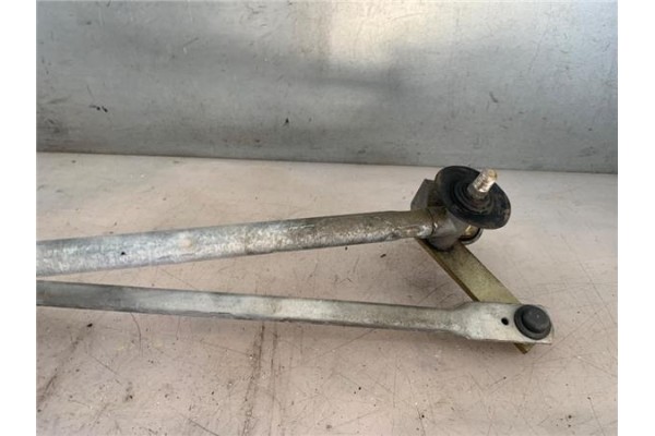 Recambio de motor limpiaparabrisas delantero para nissan almera tino (v10m) 1.8 referencia OEM IAM 0390241  