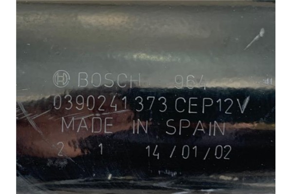 Recambio de motor limpiaparabrisas delantero para nissan almera tino (v10m) 1.8 referencia OEM IAM 0390241  
