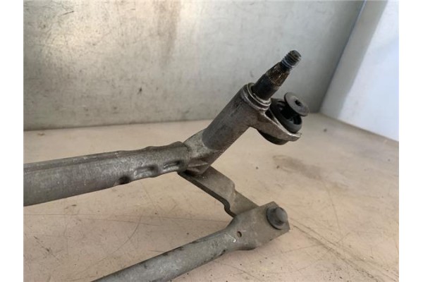 Recambio de motor limpiaparabrisas delantero para audi a3 (8p1) 2.0 fsi ambiente referencia OEM IAM 8P1955119F  