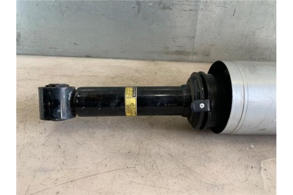 Recambio de amortiguador delantero izquierdo para land rover discovery 2.7 td referencia OEM IAM   
