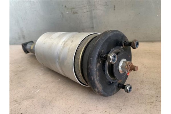 Recambio de amortiguador delantero izquierdo para land rover discovery 2.7 td referencia OEM IAM   