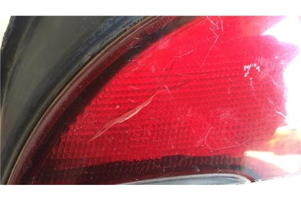 Recambio de piloto trasero derecho para hyundai accent (x3) 1.3 1.5 gls referencia OEM IAM 01007701400  