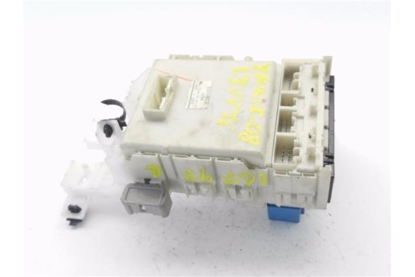 Recambio de caja reles para toyota yaris (ksp9/scp9/nlp9) 1.3 vvt-i referencia OEM IAM 8273052700 8G021960 