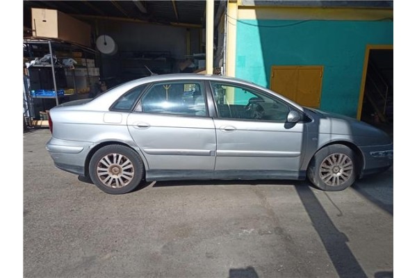 citroen c5 berlina del año 2004