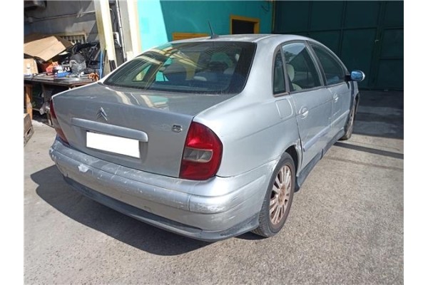citroen c5 berlina del año 2004