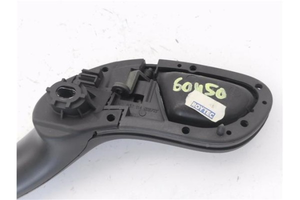 Recambio de manilla int. puerta trasero derecha para seat leon (1m1) 1.6 16 v referencia OEM IAM 1M0837114  